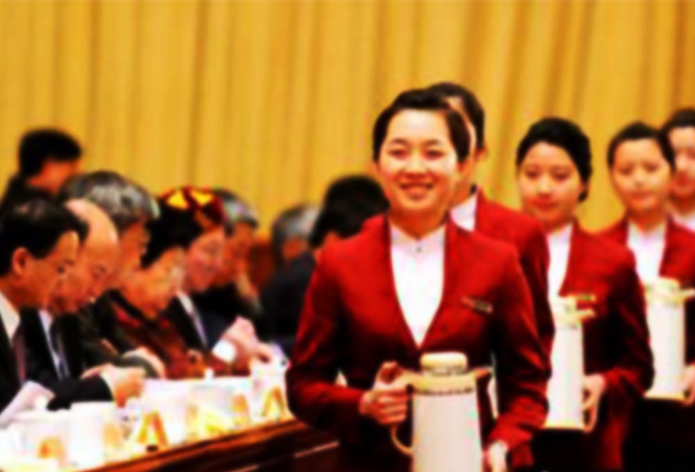 續(xù)水禮儀、表情管理都要到位